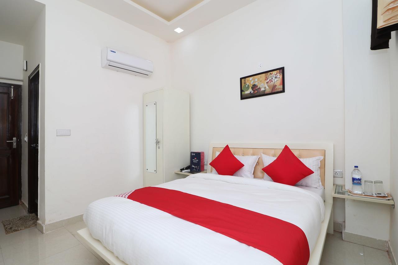 Oyo 13406 Hotel Golden Leaf Bareilly Εξωτερικό φωτογραφία